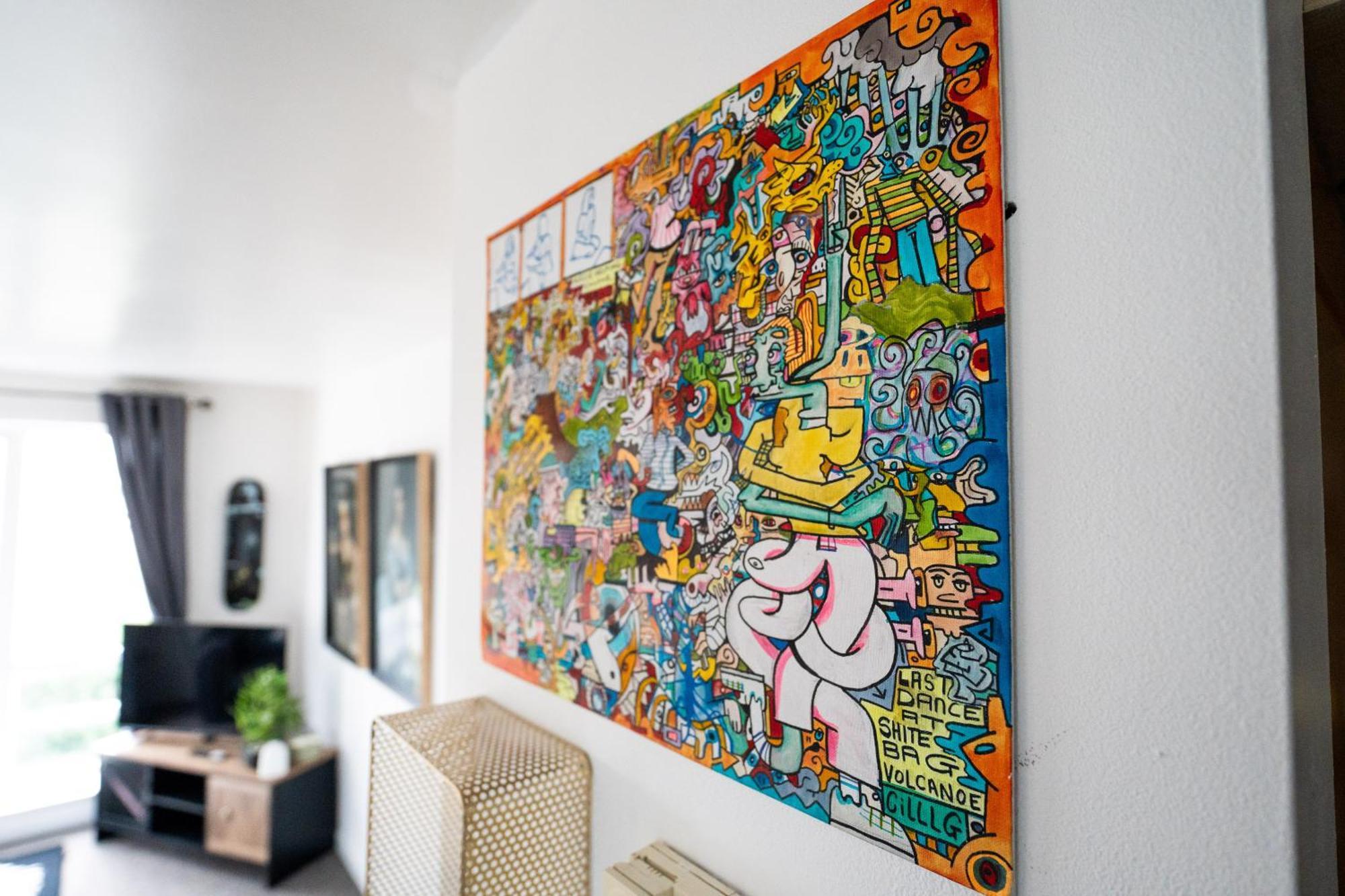 Artistic Stunning Apartment City View Londonderry Eksteriør billede